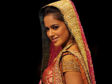 സമീര റെഡ്ഡിയ്ക്ക് കല്യാണം