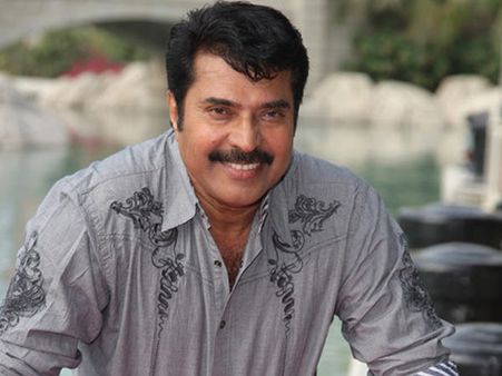 കാര്‍ത്തികയുടെ ചിത്രത്തില്‍ മമ്മൂട്ടി നായകന്‍