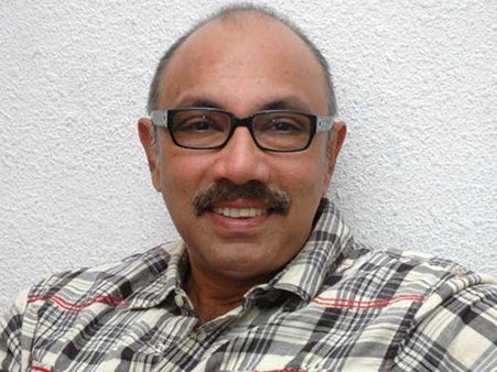 ലൈല ഓ ലൈലയില്‍ സത്യരാജും?