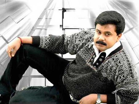 30കോടിയുടെ തിളക്കവുമായി ദിലീപ്