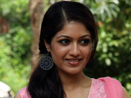 പുതിയ ചിത്രത്തില്‍ മേഘ്‌നയുടെ ഗാനം