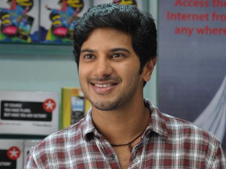 ദുല്‍ഖര്‍ മലബാറിലെ സാധാരണ ചെക്കന്‍