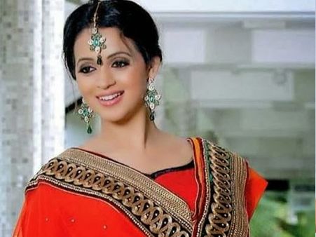 ഞാന്‍ പ്രണയത്തില്‍, വിവാഹം 2014 ല്‍'; ഭാവന