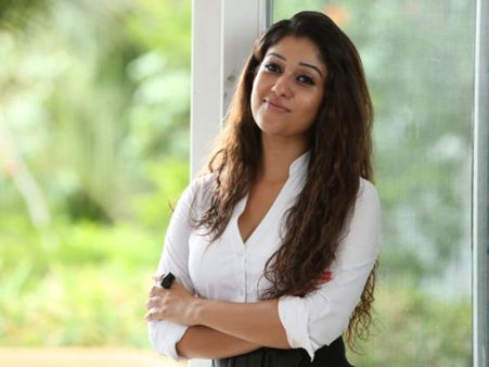 നയന്‍താരയുടെ വാലന്റെന്‍സ് ഡേ കതിരവേലിനൊപ്പം