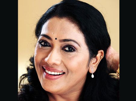 അമ്മയാകാന്‍ രേഖ റെഡിയാണ്..പക്ഷേ...