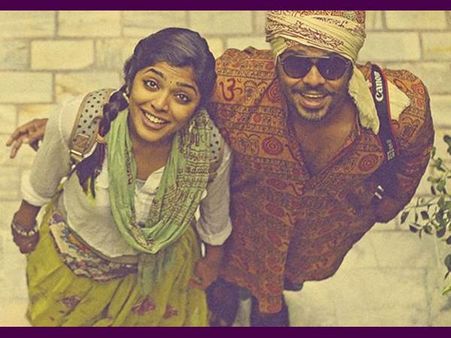 റിമയോട് ആഷിഖ്, നീ മാഹീത്തെ പെമ്പീള്ളേര കണ്ടിക്കാ??