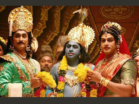 പൃഥ്വിരാജ് പെണ്‍വേഷത്തില്‍!