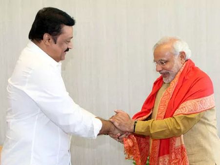 സുരേഷ് ഗോപി നരേന്ദ്ര മോഡിയെ കണ്ടതെന്തിന്?