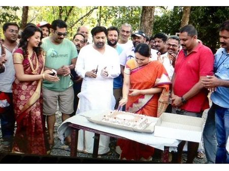 ലെനയെ ഞെട്ടിച്ച ഒരു പിറന്നാള്‍