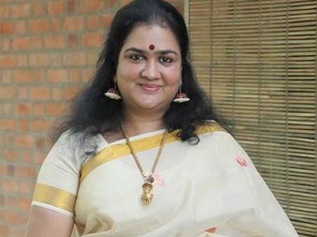 ഉര്‍വശി ഇനി ശിവന് സ്വന്തം, പുനര്‍വിവാഹം രഹസ്യം