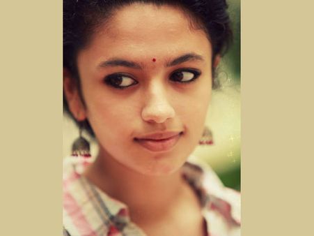 കുക്കുവിലൂടെ മാളവികയും തമിഴില്‍ താരം