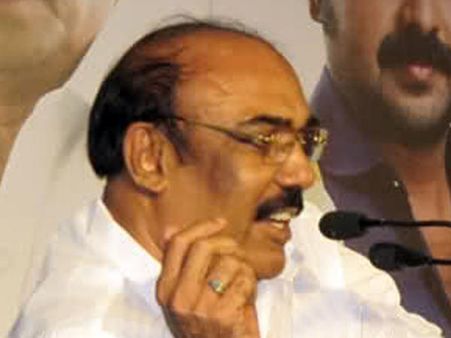 ഉണ്ണികൃഷ്ണന്‍ മാപ്പുപറയാതെ ഫ്രോഡ് പ്രദര്‍ശിപ്പിക്കില്ല