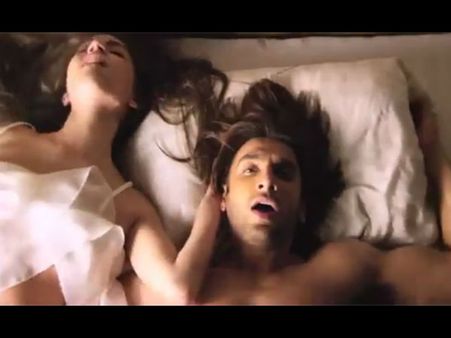 ഡ്യൂറക്‌സിന്റെ പരസ്യത്തില്‍ രണ്‍വീര്‍!