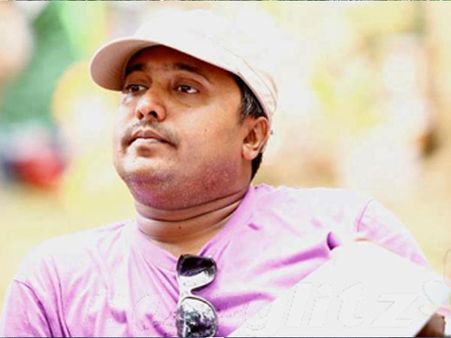 വണ്‍ ബൈ ടു സംവിധായകന് നിര്‍മാതാക്കളുടെ വിലക്ക്