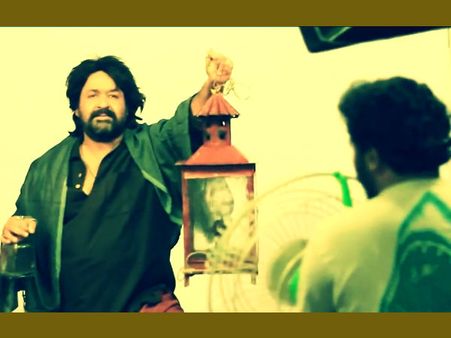 കൂതറയില്‍ മോഹന്‍ലാലിന് മലബാര്‍ സ്ലാങ്ങ്!