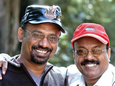 പിരിഞ്ഞവര്‍ വീണ്ടും ഒന്നിക്കുന്നു