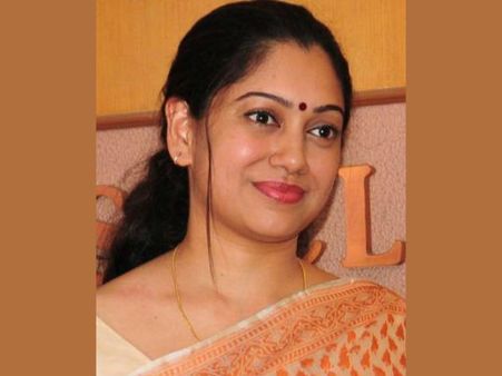 ഇത് യുവാക്കളുടെ ട്വന്റി 20: അഞ്ജലി മേനോന്‍