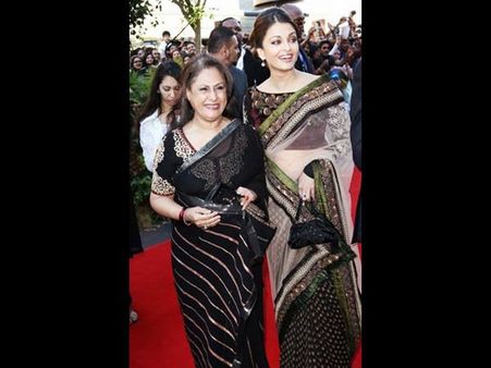 ലണ്ടനില്‍ വച്ച് ഐശ്വര്യയും ജയയും പിണക്കം മറന്നു!