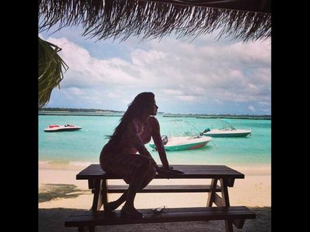 മാലി ദ്വീപ്‌സിനെ പ്രണയിച്ച് അമല പോള്‍