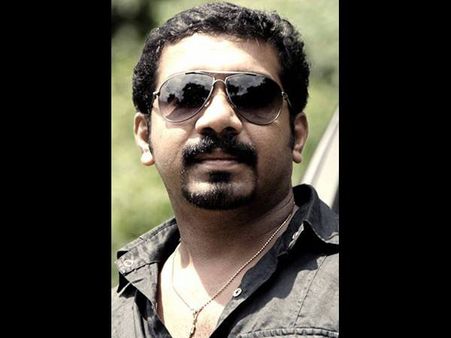 ഹോംലി മീല്‍സുമായി അനൂപ് കണ്ണന്‍