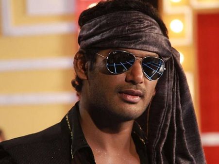 പൈറസിയ്‌ക്കെതിരെ വിശാലിന്റെ സിനിമ സ്റ്റൈല്‍ പോരാട്ടം