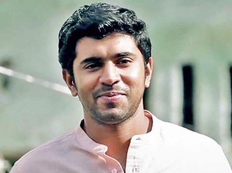 നിവിന്‍റെ പ്രേമം പൂത്തു തുടങ്ങി