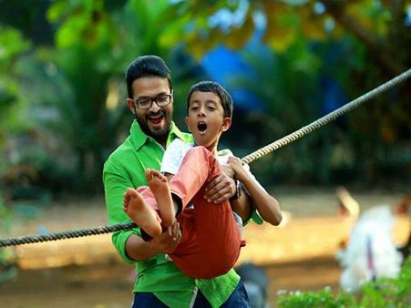 ലാല്‍ ബഹദൂര്‍ ശാസ്ത്രിയില്‍ ജയസൂര്യയും മകനും