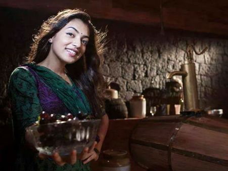 കല്യാണമിങ്ങെത്തി, നസ്‌റിയ പാചകം പഠിക്കുന്ന തിരക്കിലാണ്