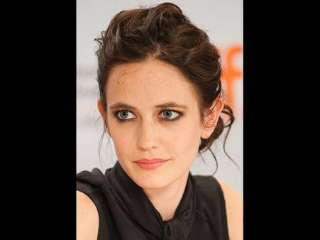 'സ്തനങ്ങള്‍ ആരെയെങ്കിലും കൊന്നിട്ടുണ്ടോ?'