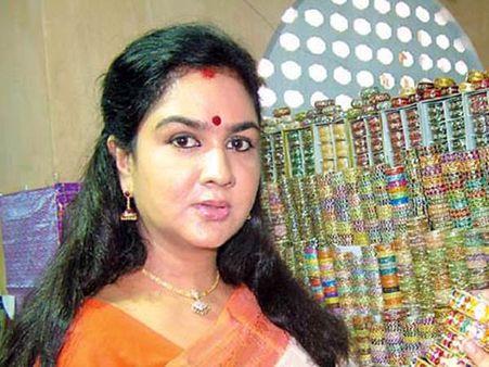 ഉര്‍വ്വശിയുടെ ഡെലിവറി ബോളിവുഡ് സ്‌റ്റൈലിലോ...