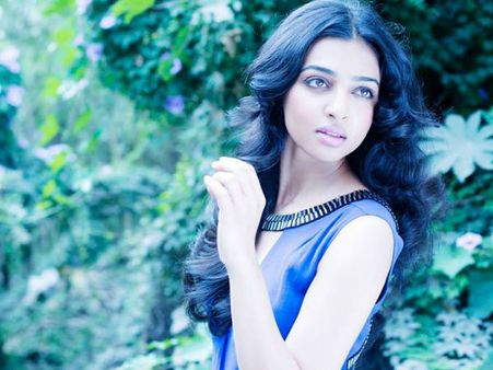 ഫഹദിന്റെ 'ഇസ'ത്തില്‍ രാധിക ആപ്‌തേ