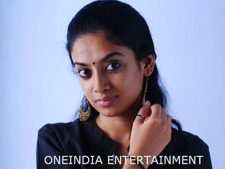 നല്ല കഥയ്ക്ക് വേണ്ടി കാത്തിരിക്കുന്നു: ഗൗതമി