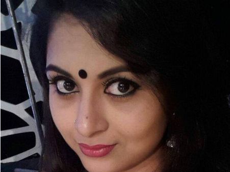 ഗണേഷ് കുമാർ പറഞ്ഞു ശ്രുതി ലക്ഷ്മി സാവിത്രിയായി, കാണൂ