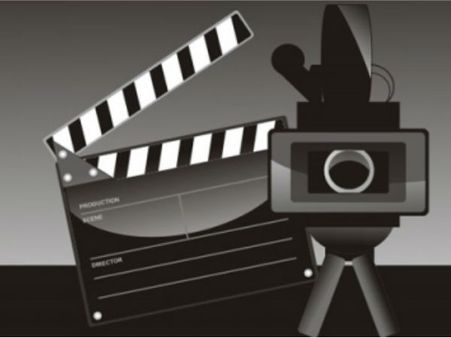 മലയാള സിനിമാ ചെലവ് 10 കോടി കടക്കുന്നു