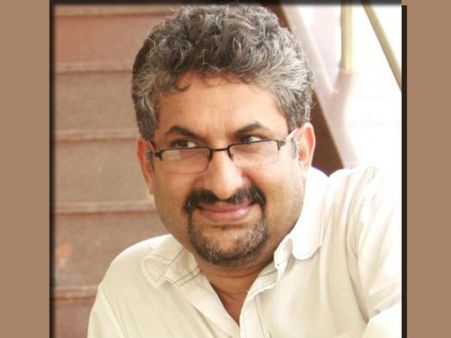 ശ്യമപ്രസാദ് പറയുന്നു ; അരസികേഷു കവിത്വ നിവേദനം...