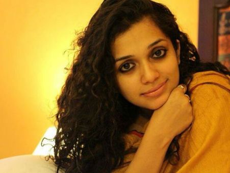 കല്യാണത്തിന്റെ പേരില്‍ സിനിമ വേണ്ടെന്ന് വയ്ക്കുന്നത് ശരിയല്ല: ആന്‍ അഗസ്റ്റിന്‍