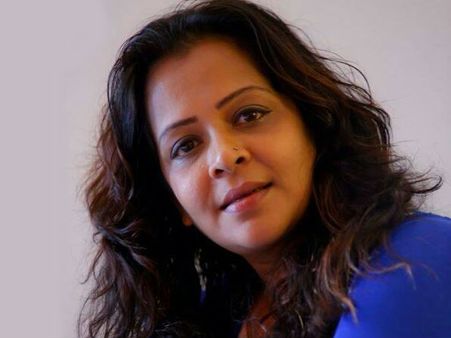 മദ്യപാനം നിര്‍ത്തി: ദേവി അജിത്ത്‌