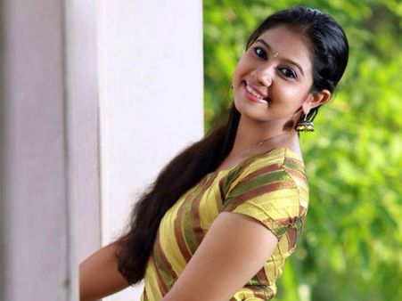 രചന നാരായണന്‍കുട്ടി ദിലീപിനെ പ്രണയിക്കുന്നു