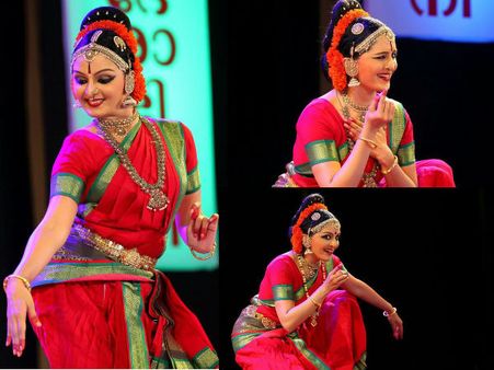 മഞ്ജു വാര്യരുടെ നൃത്തം കാണണോ, നോക്കൂ