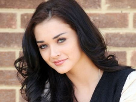 സൂര്യയെ പേടിപ്പിക്കാനോ ആമി ജാക്‌സണ്‍ വരുന്നത്