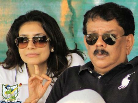 ലിസി പ്രിയനെ പിരിയാന്‍ കാരണം ഒരു സീരിയല്‍ നടി ??