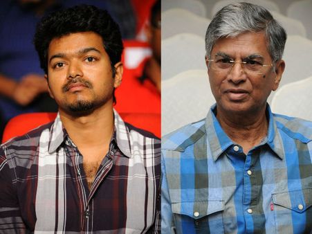 രാഷ്ട്രീയത്തിലേക്ക് ഇറങ്ങരുത്; വിജയ്ക്ക് അച്ഛന്റെ താക്കീത്