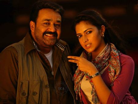 കണ്ടതില്‍ ഏറ്റവും ഹോട്ടായ നടന്‍ മോഹന്‍ലാല്‍: അമല പോള്‍