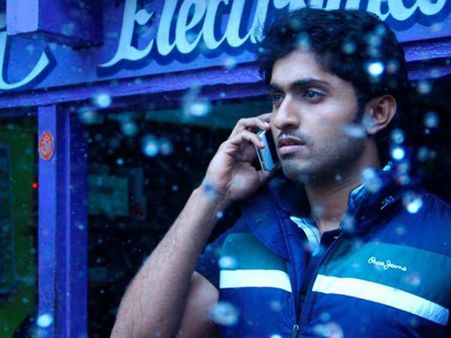 ഞാന്‍ സ്റ്റീവ് ലോപ്പസ് അല്ല; രാജീവ് രവിക്കെതിരെ ധ്യാന്‍ ശ്രീനിവാസനും