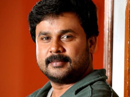 ദിലീപിനെ ഫോണില്‍ വിളിച്ചിട്ട് കിട്ടാത്തത്?