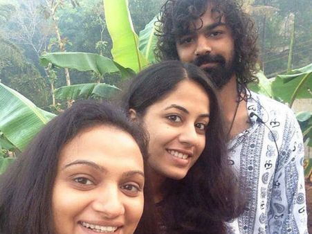 സിനിമയില്‍ താരം മോഹന്‍ലാല്‍..സെറ്റിലെ താരം പ്രണവ്, ഒരു സെല്‍ഫി