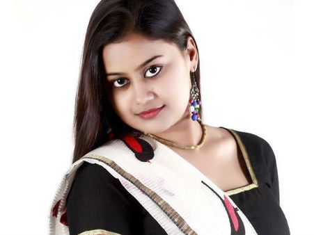 എന്നെയും ബന്ധുക്കളെയും തമ്മില്‍ തല്ലിക്കാനാണ് ചിലര്‍ ശ്രമിക്കുന്നത്