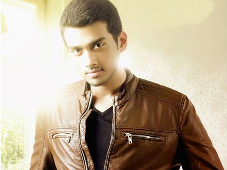 ഐ യെ കുറിച്ച് കാളിദാസന്‍ പറയുന്നു