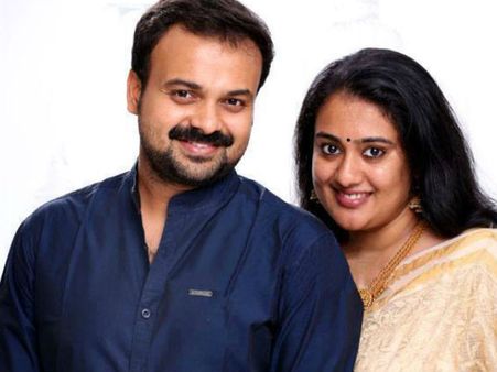 കുഞ്ചാക്കോ ബോബനും ഭാര്യയും വാക്ക് പാലിച്ചു