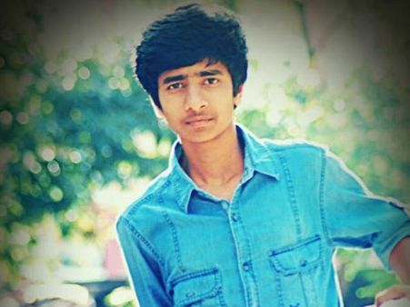 മോഹന്‍ലാല്‍ ഫ്രണ്ട്ലി, മമ്മൂട്ടി സപ്പോര്‍ട്ടീവ്: നവനീത്